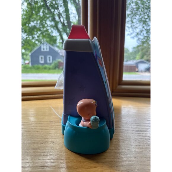 Fisher Price Little People Cuddle & Play Nursery Toy With Accessories - Picture 4 of 9